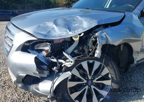 2017 Subaru Outback 3.6R Limited z USA, uszkodzony, nr VIN 4S4BSENCXH3413195